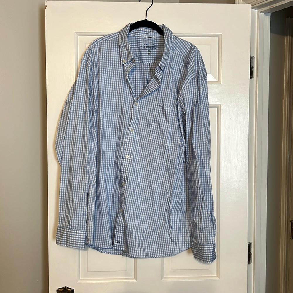 Vineyard vines on the go performance